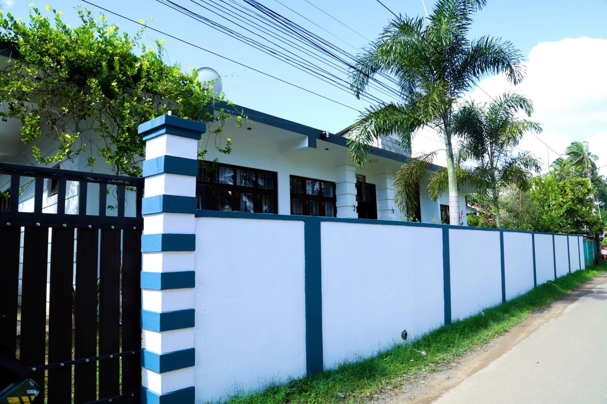 One 8 Mirissa Apartment Luaran gambar